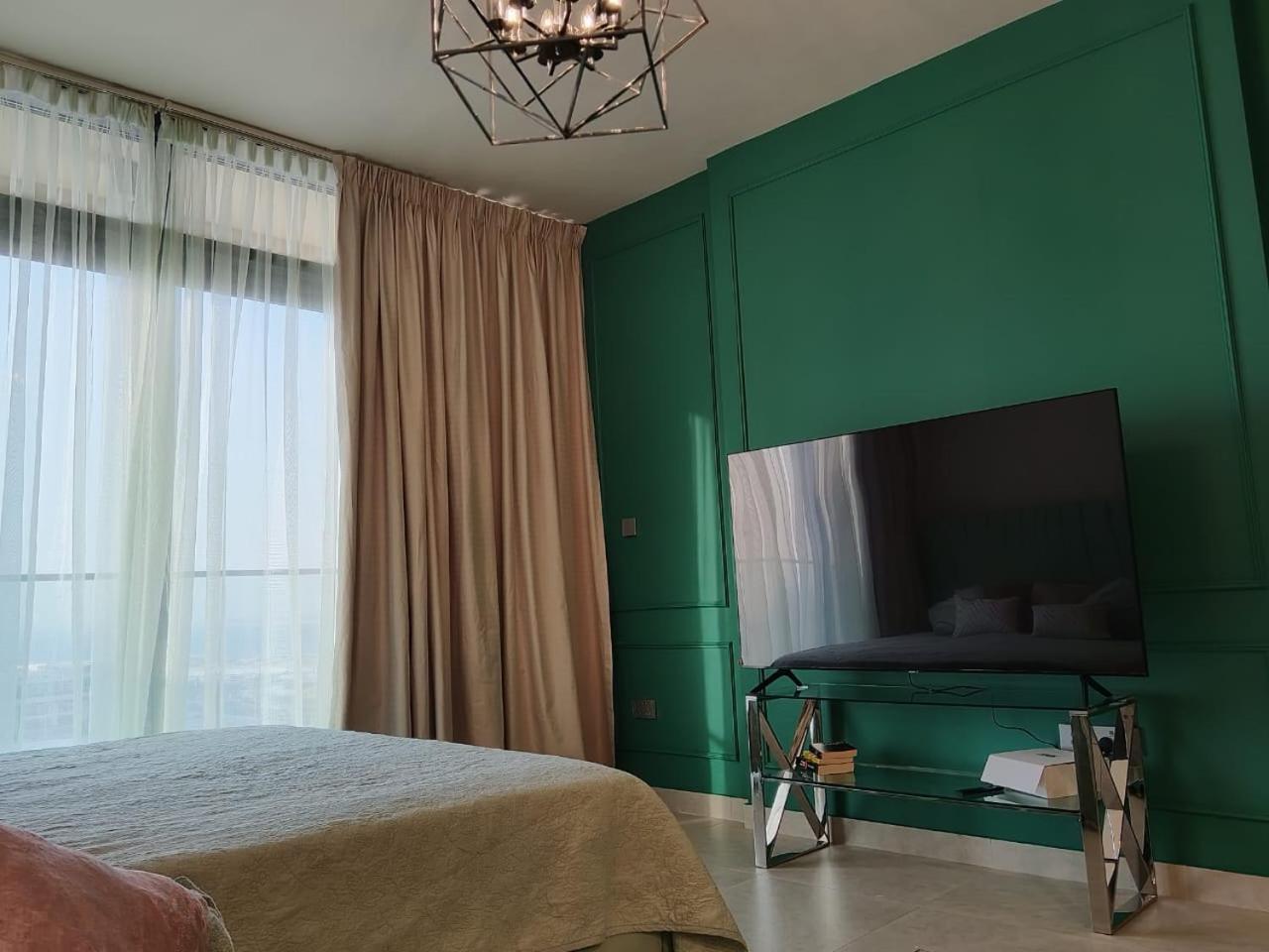 Bright Studio In Soho Appartamento Abu Dhabi