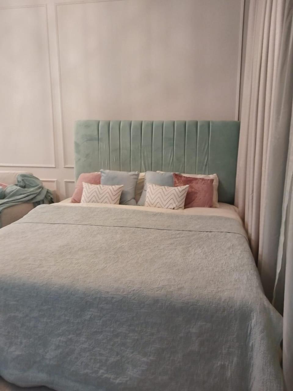 Bright Studio In Soho Apartment Abu Dhabi